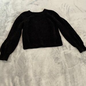 H&M Classic Black Crew Neck Sweater